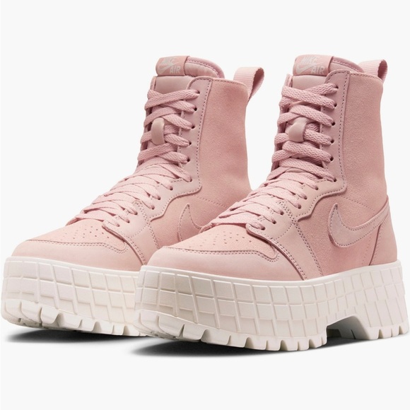 Jordan 1
Brooklyn
'pink oxford' 
Brand new - Picture 8 of 16